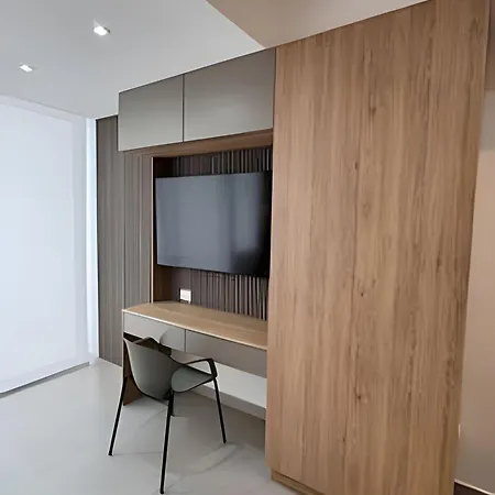 Moderno En 1546 Apartamento