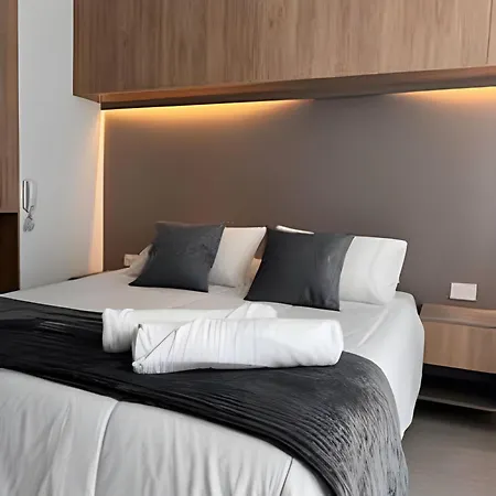Moderno En 1546 Apartamento
